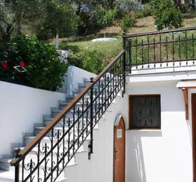 Отдых в Studios Villa Eleni  - Греция, Город Скиатос