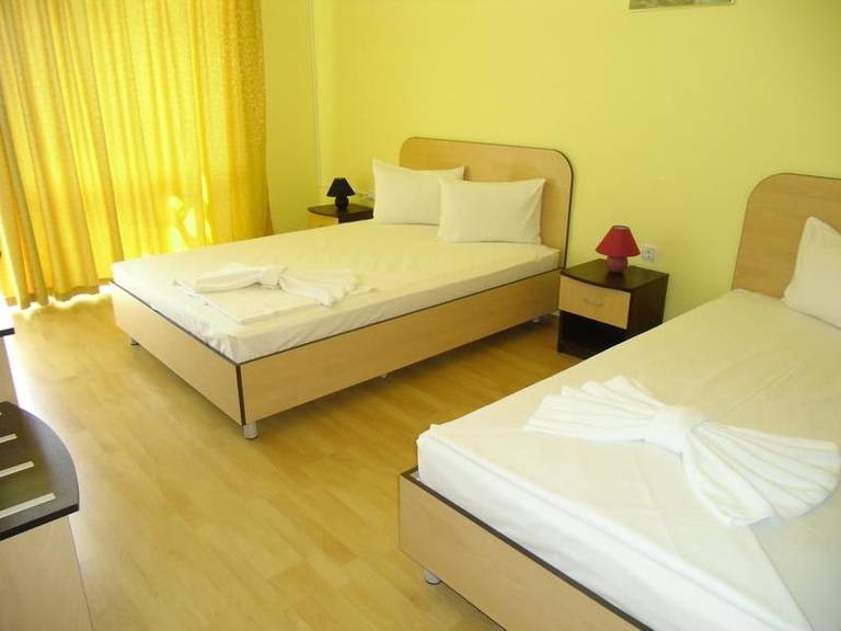 Anelia Family Hotel 