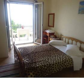 Meltemi Apartments  в Пераме