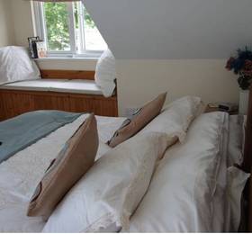 Avalon Guest House  в Фалмуте