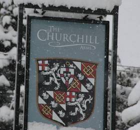 The Churchill Arms  в Чиппинг Кэмпдене