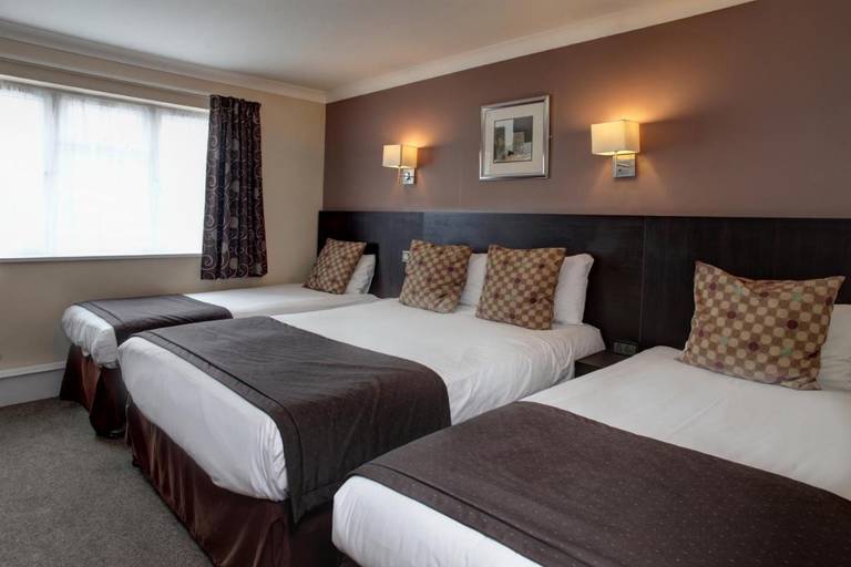 Days Hotel Gatwick 