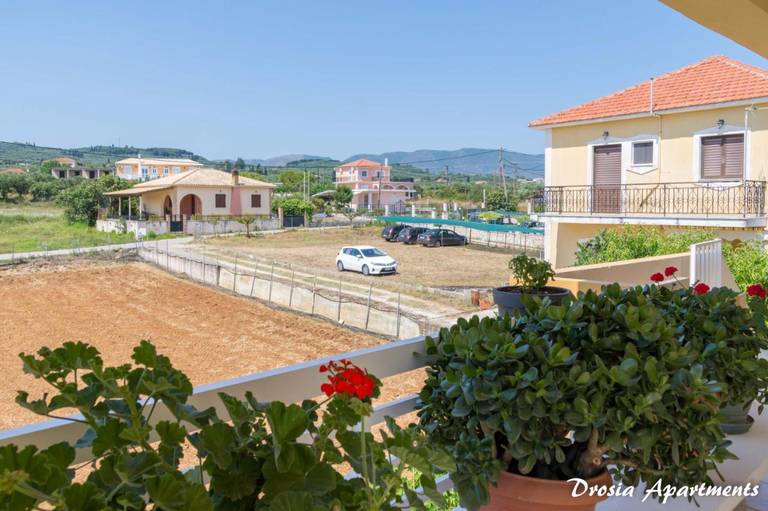 Drosia Apartments 