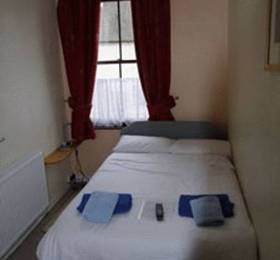 Morton Guesthouse  в Касл Доннингтоне