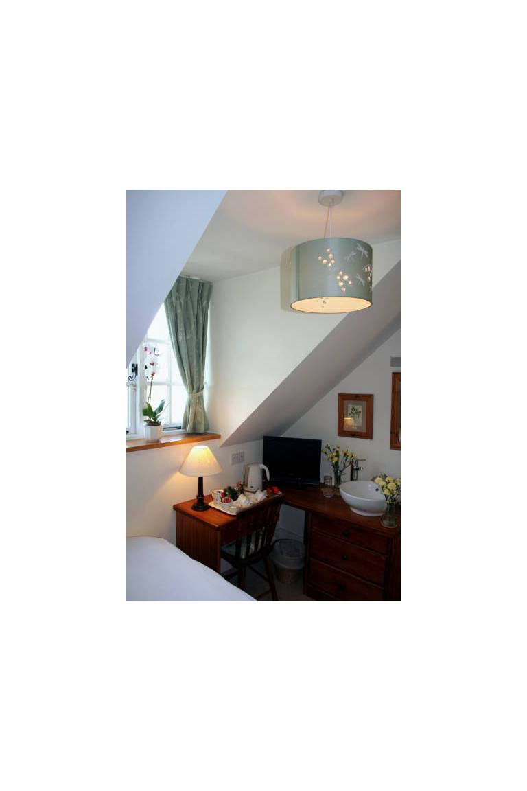 Latchetts Cottage 