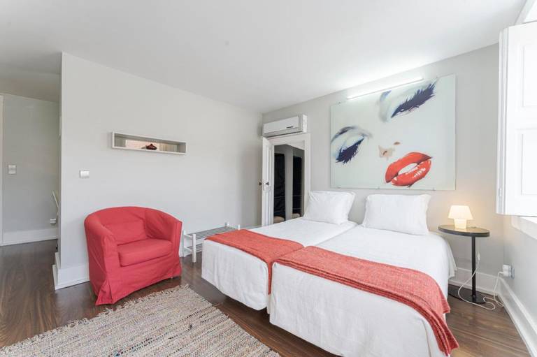 Cosme Guesthouse