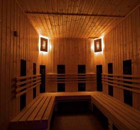 Dana Hotel & Spa  в Зелёна-Гуре