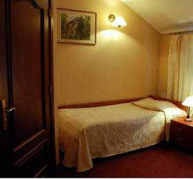 Hotel Resiedence  в Щецинеке