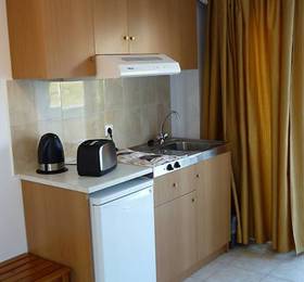 Sealand Studios  в Карпатосе