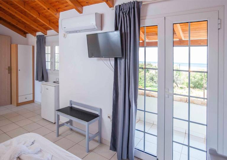 Kontogoni Rooms 