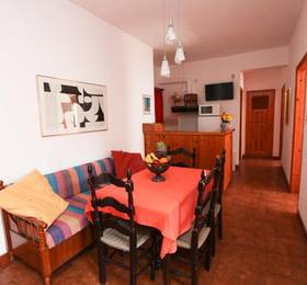 Skiathos House в Город Скиатосе