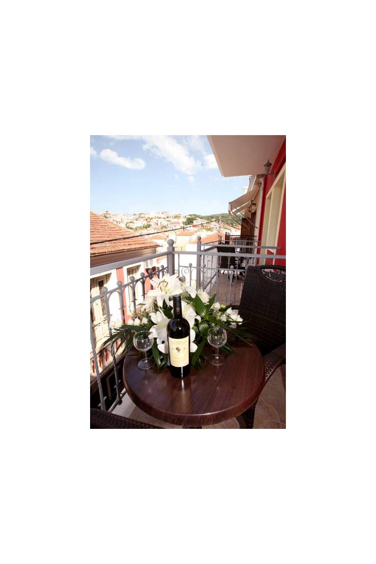 Acrothea Hotel 