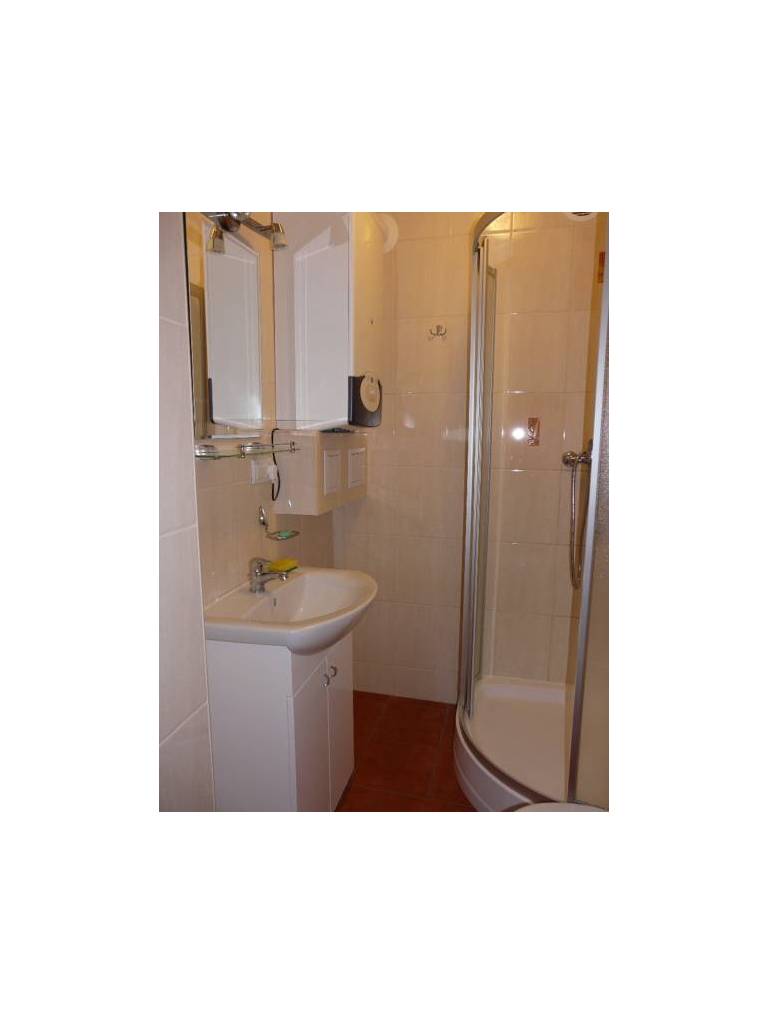 Apartamenty 77 