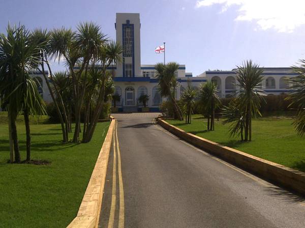 Riviera Hotel