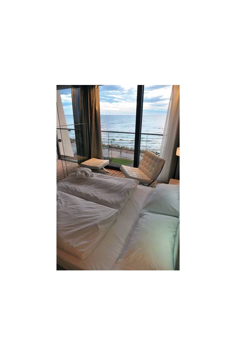 Marine Hotel 