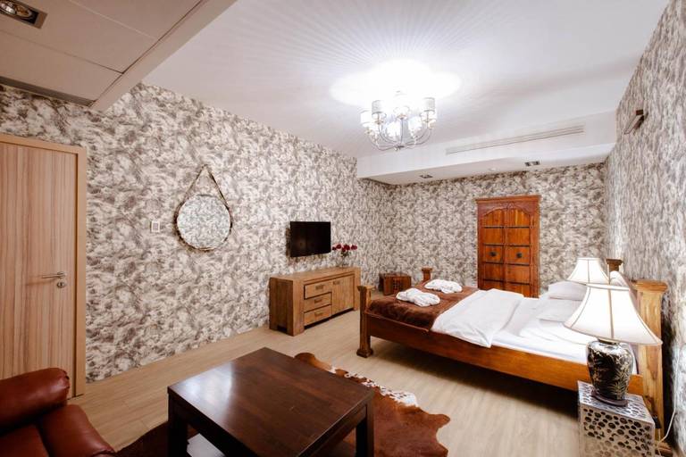 Lenart Hotel