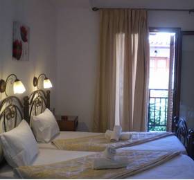 Studios Zoi в Город Скиатосе
