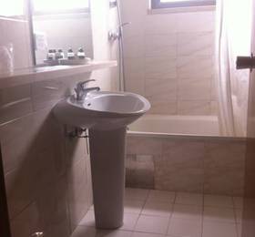 Hotel Maia  в Кошта-да-Капарике