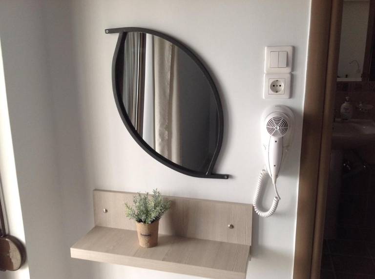 Eva Rooms 