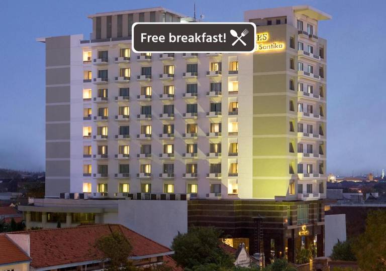 Hotel Santika Pandegiling - Surabaya 
