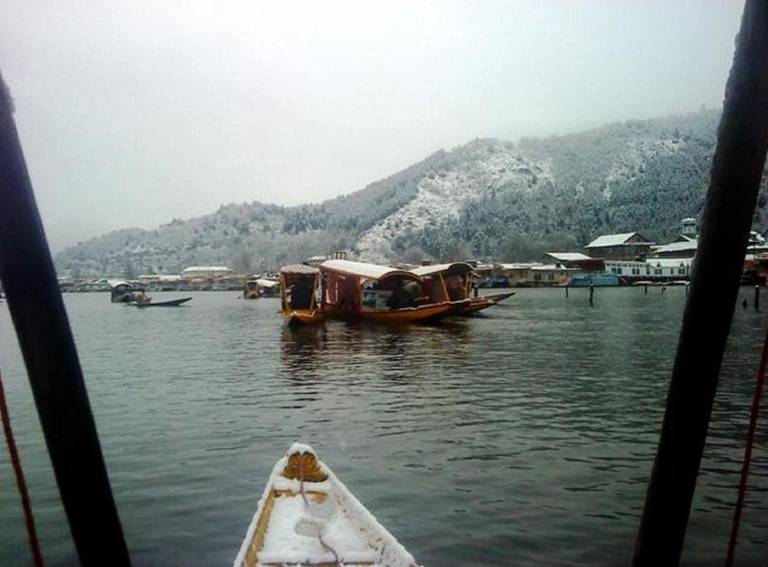 New Lucky Star Group of Houseboats 