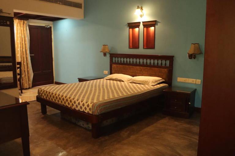 Fortbeach Service Apartments 