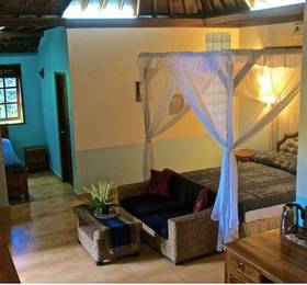 Aahh Bali Bed and Breakfast в Джимбаране