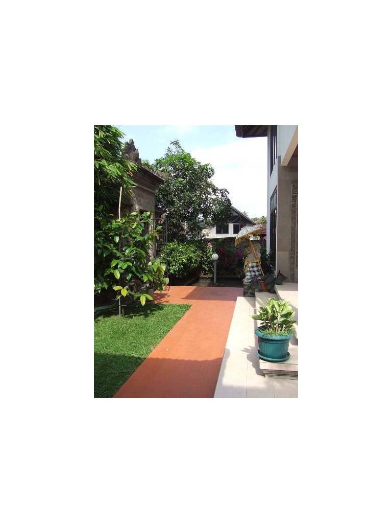Puri Rasa Villas and Resort 