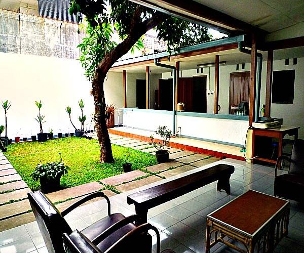 De Hoff Atria and Residence  1* Индонезия, Бандунг
