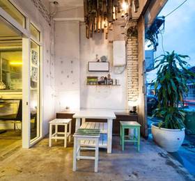 Phuket Ghetto Child Hostel  в Пхукете