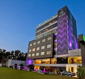 The Altius A Boutiqe Hotel  в Чандигархе