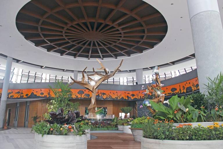 Royal Safari Garden Hotel 