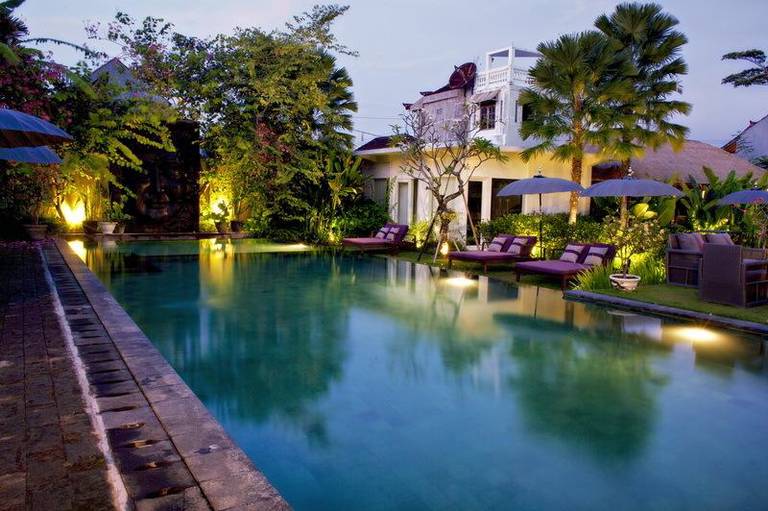 3V Kerobokan Family Villa