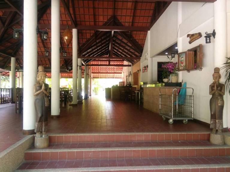 Sailom Resort Bangsaphan 