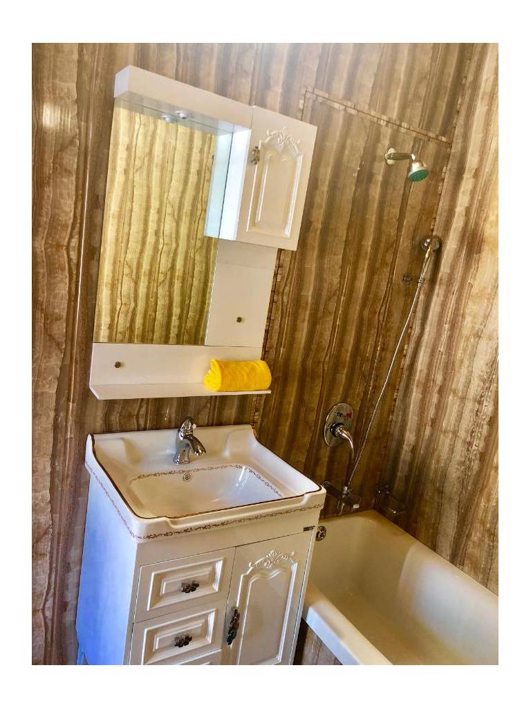 New Jacquline Houseboats 