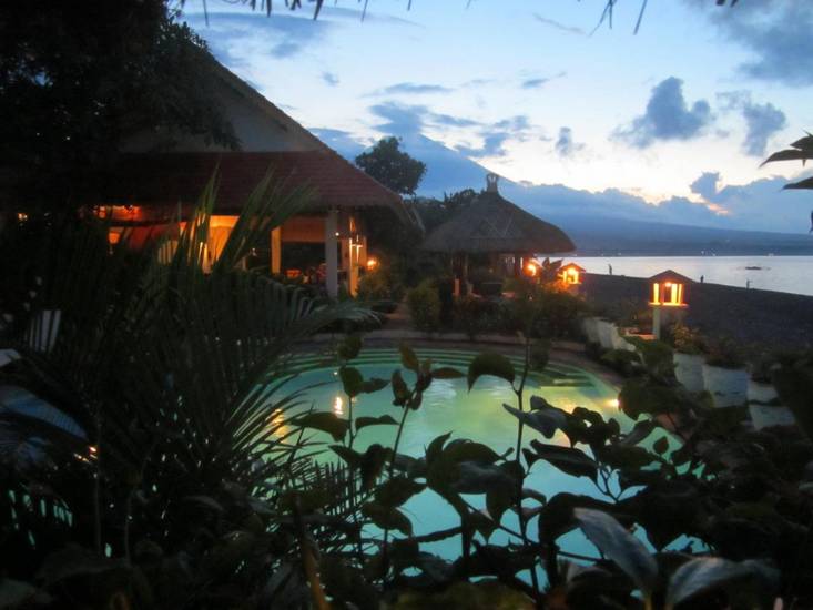 Kembali Beach Bungalows 3* Индонезия, Амед