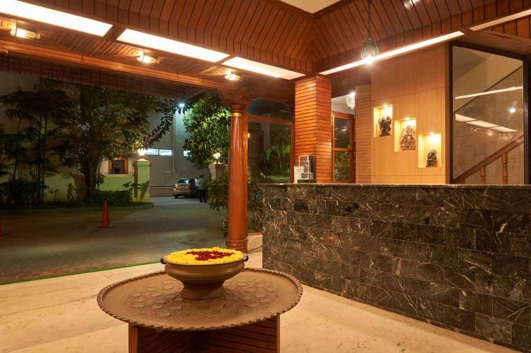 Hotel Mamallaa Heritage 
