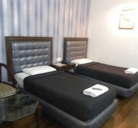 Hotel Metro Continental  в Дели