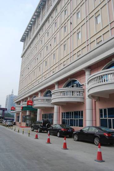 Ibis Dongguan Dongcheng  3* Китай, Дунгуань