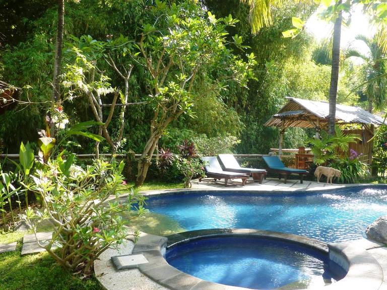 Saraswati Holiday House 