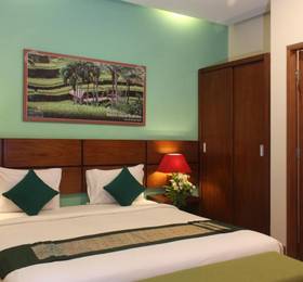 The Green Zhurga Suite в Керобокане