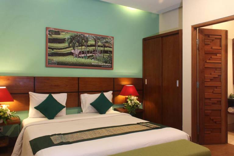 The Green Zhurga Suite