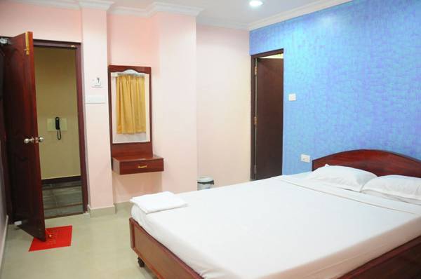 Golden Sun Guest House  1* Индия, Пондичерри