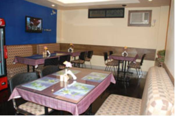 Hotel Trimurti Heights  1* Индия, Пури