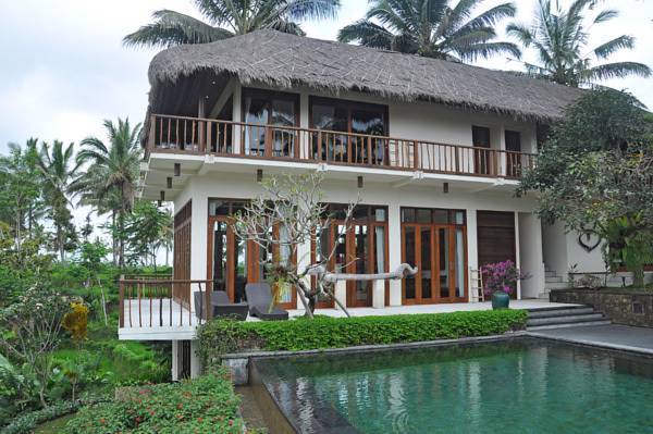 Awan Biru Resort & Spa  5* Индонезия, Паянган
