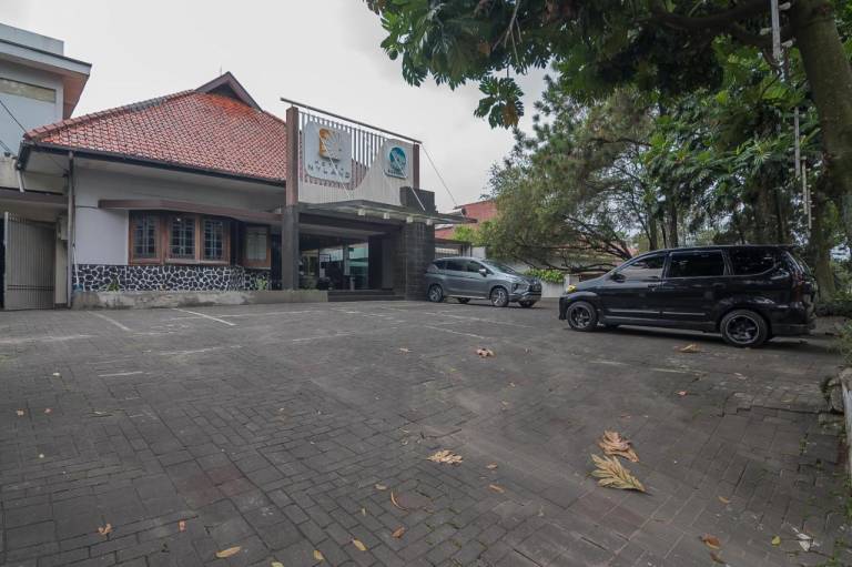 Hotel Nyland Cipaganti