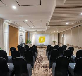 Отдых в Artotel Hotel Surabaya - Индонезия, Сурабая