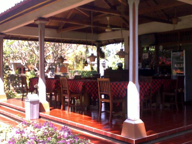 Bayu Mantra Bungalows 
