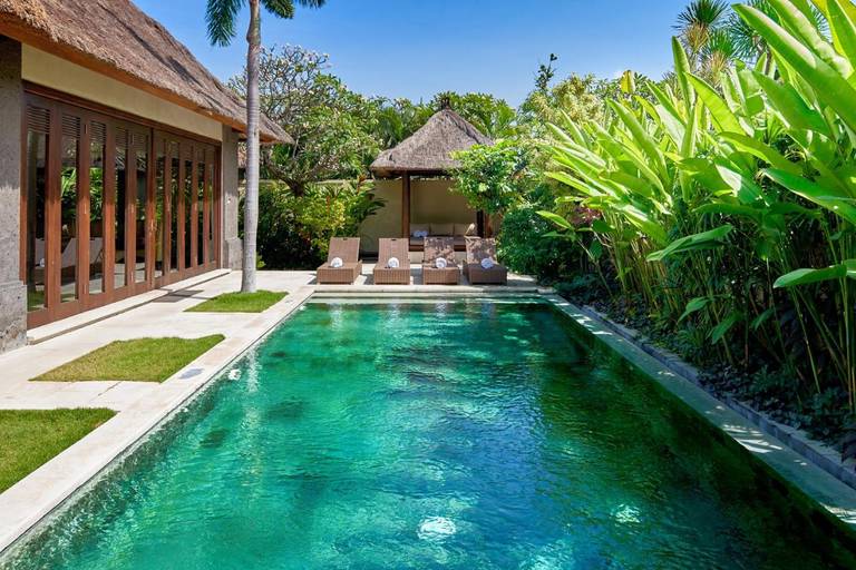 Mahagiri Villas