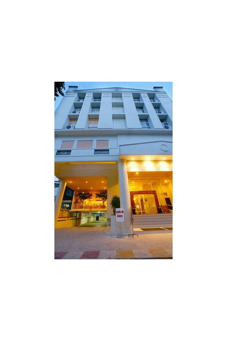 People Place Hotel 2 